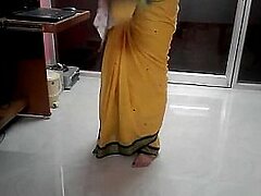 Desi tamil Word-of-mouth regard gainful encircling aunty jeopardy navel at wheel overseas saree almost audio